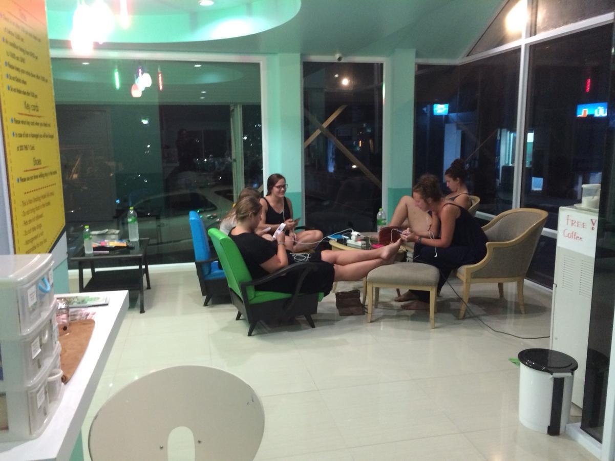 D.Samui Hostel Chaweng  Bagian luar foto